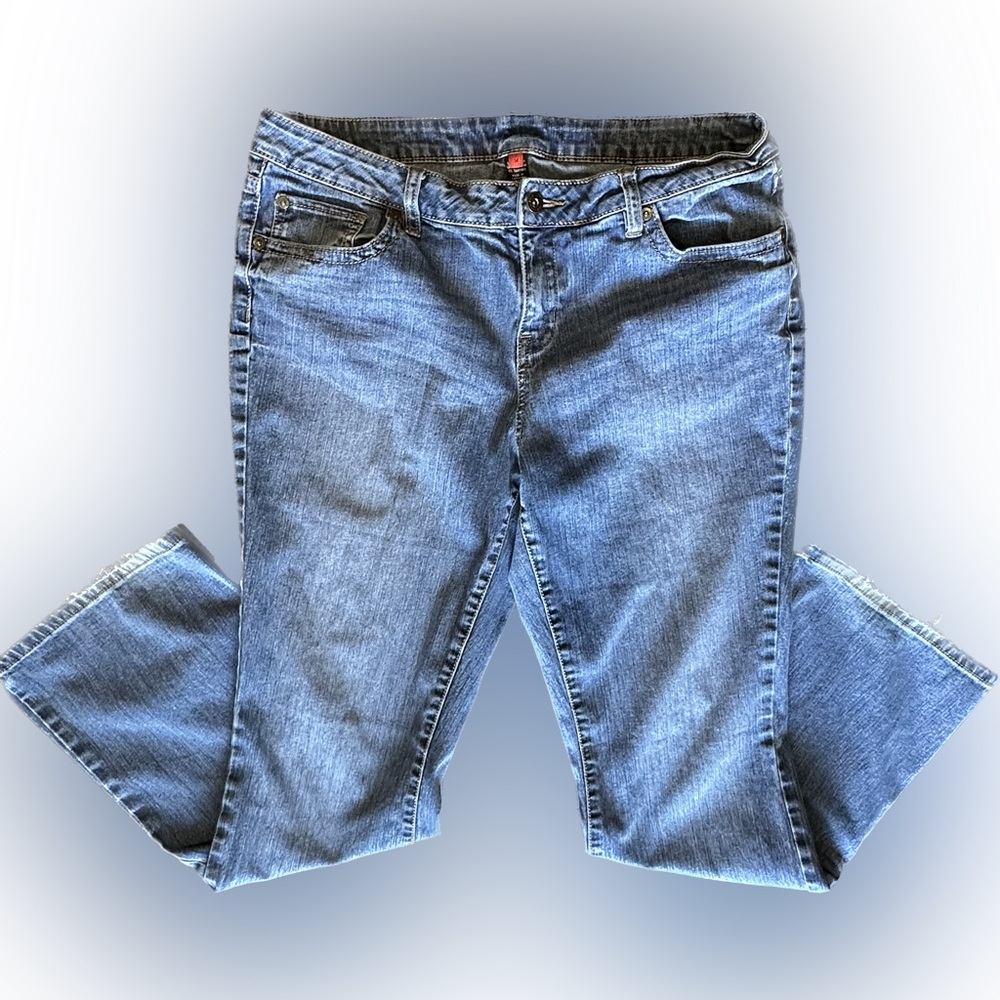 Womens Jeans Bootcut or Flare Size 14 - Apt 9